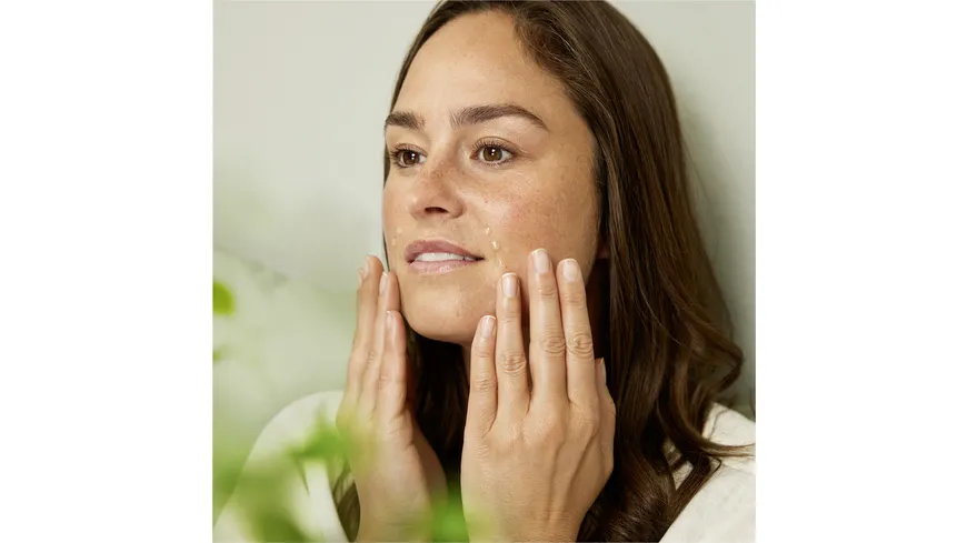 Weleda GRANATAPFEL Straffendes Serum Granatapfel & Maca-Peptide 30 ml