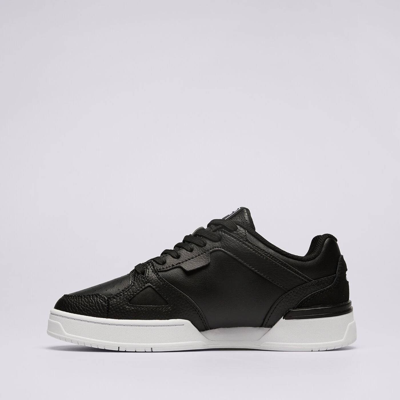 FILA SKYPASS LOW Schwarz