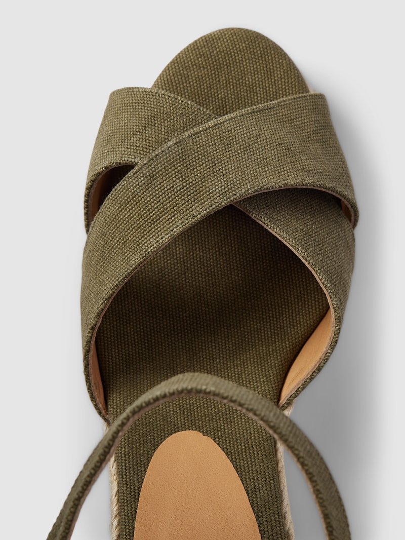 Wedges mit Dornschließe Modell 'BLAUDELL' in olivgrün