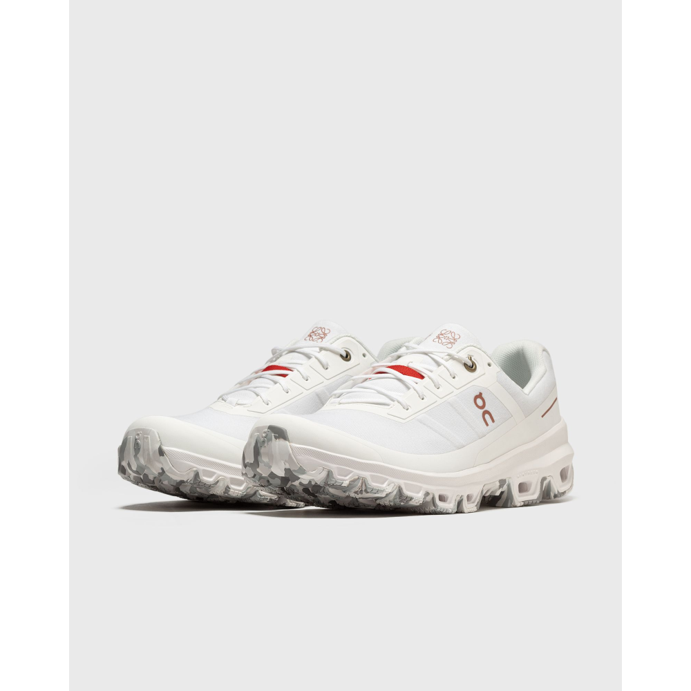 ON X LOEWE CLOUDVENTURE M929282X10-2100 / weiss
