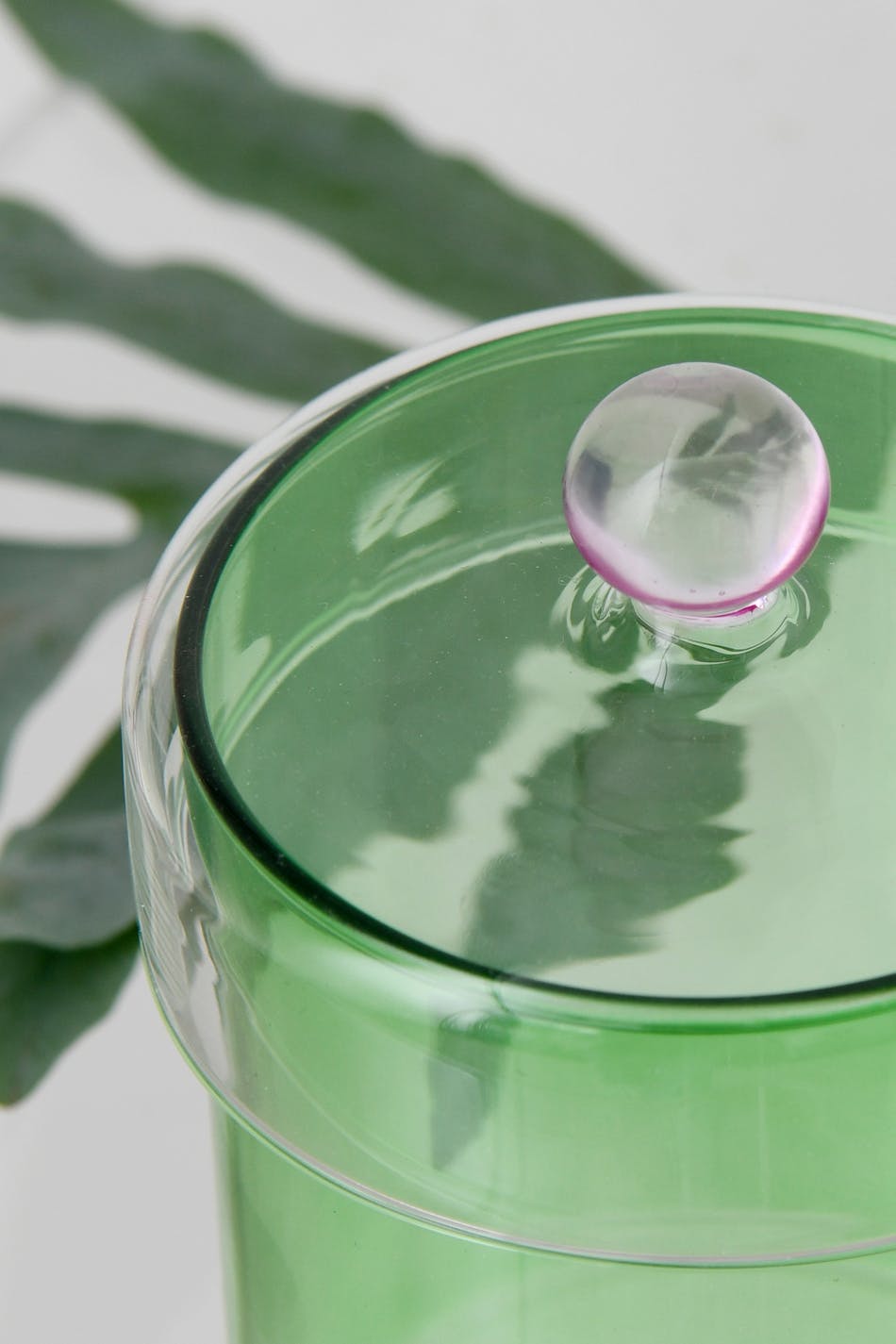 Glass s jar