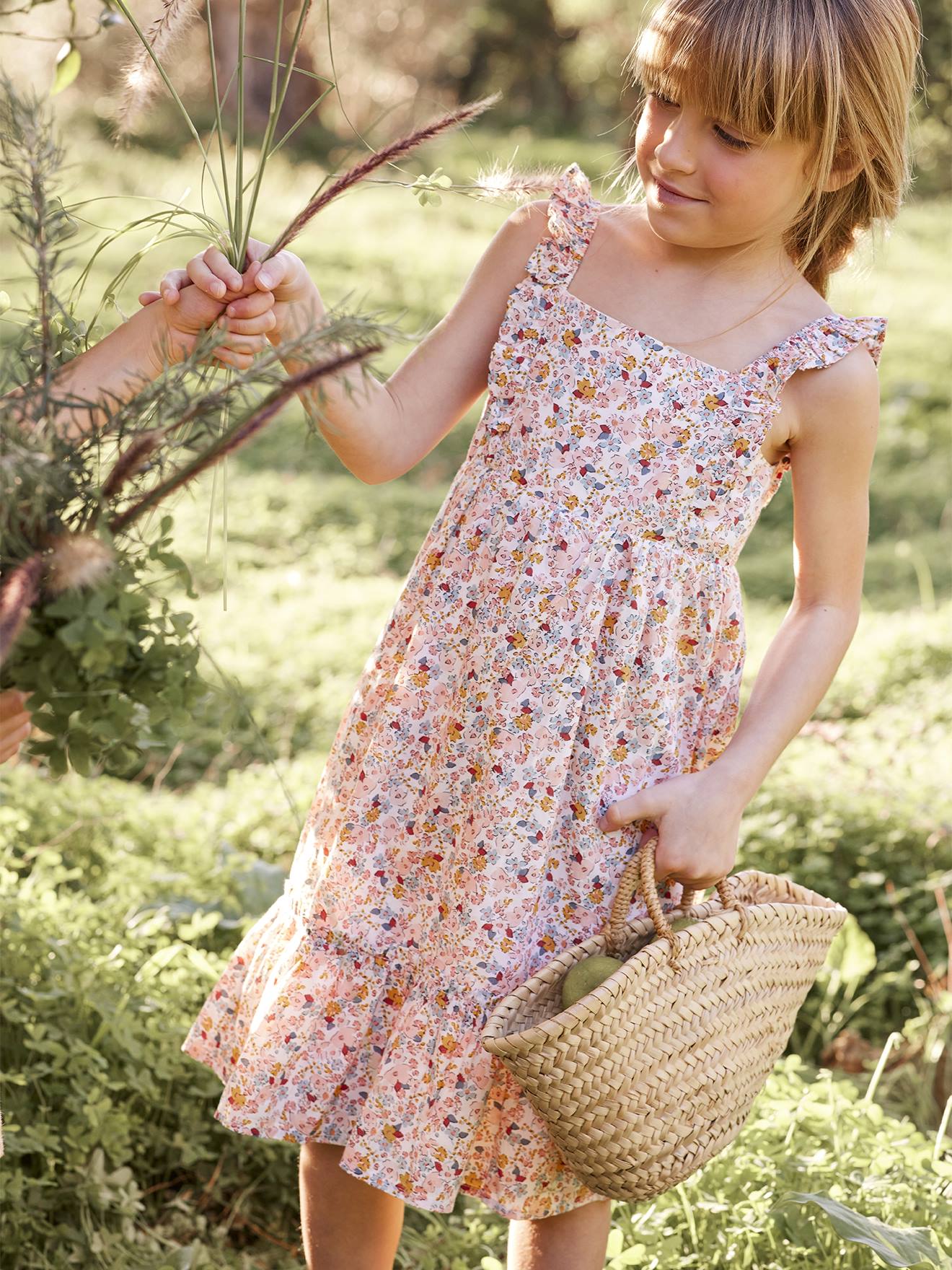Robe à bretelle volantées fille ecru imprimé fleurs bleues