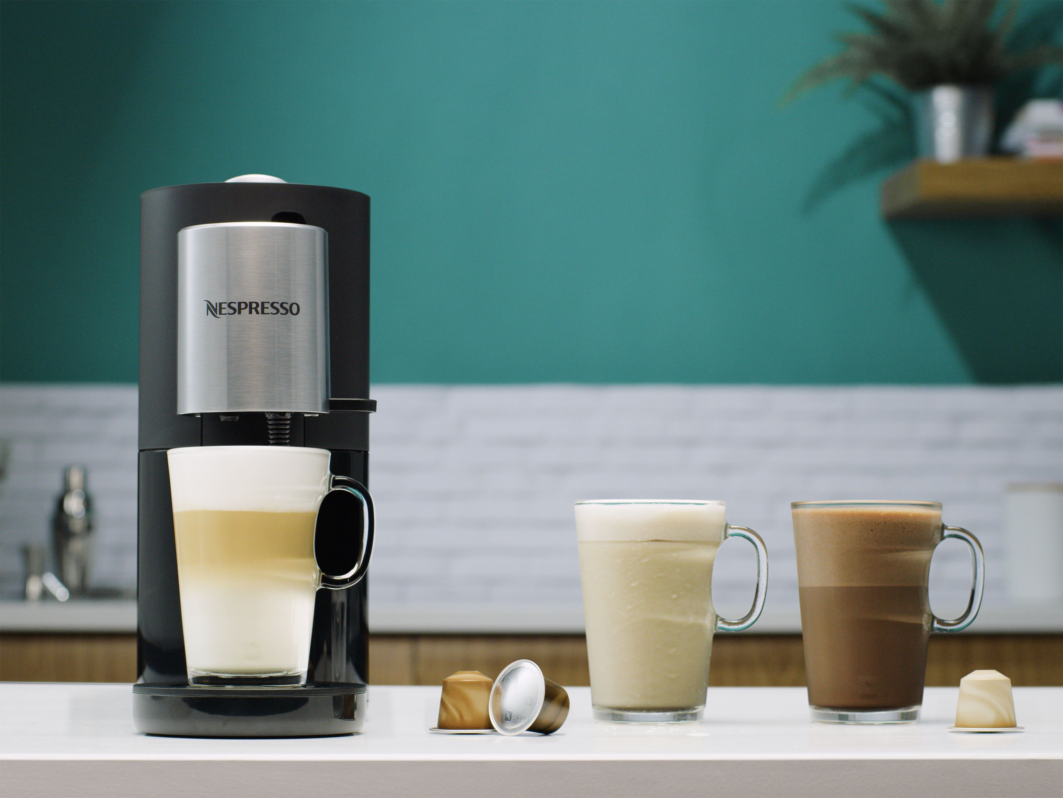 Nespresso Kapselmaschine XN8908 Atelier von Krups, Wassertank: 1 L, 19 Bar Druck, inkl. Nespresso Glastasse + Kapseln
