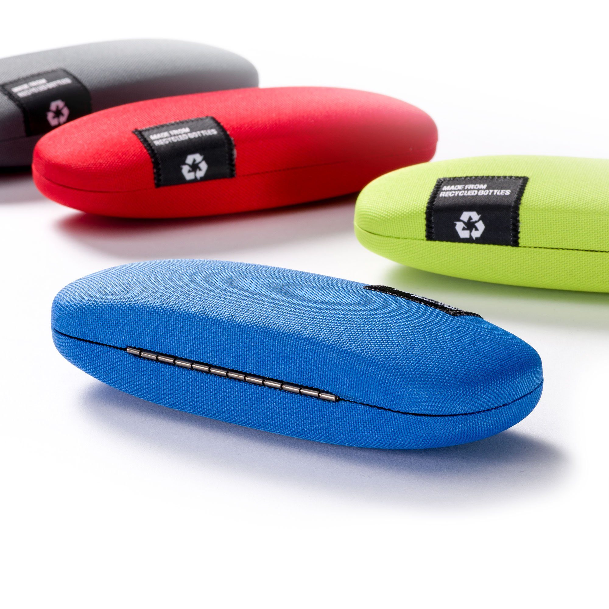 FEFI Brillenetui Hardcase mit Stoffbezug aus recycelten PET-Flaschen, Set aus 1 Etui + Mikrofasertuch