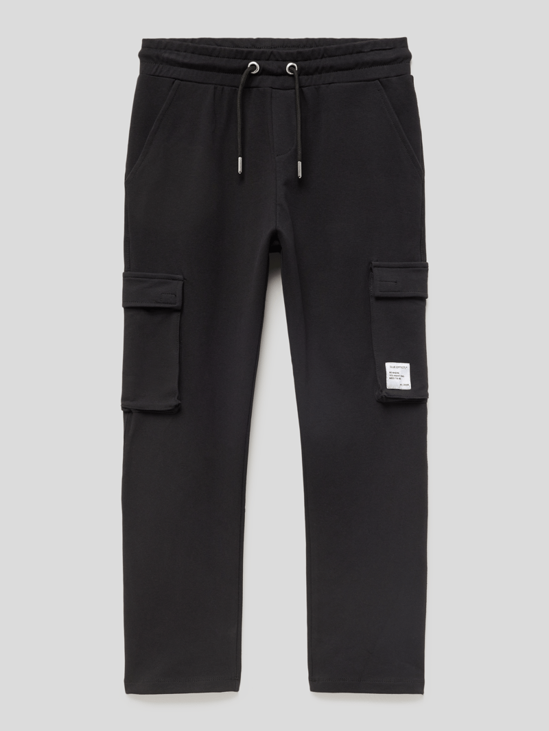 Jogpants mit Cargotaschen Modell 'NORMAL TB' in schwarz