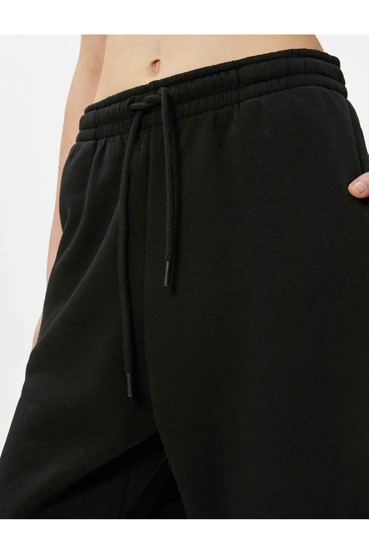 Koton  Jogger-Jogginghose mit Schnürung und normaler Taille