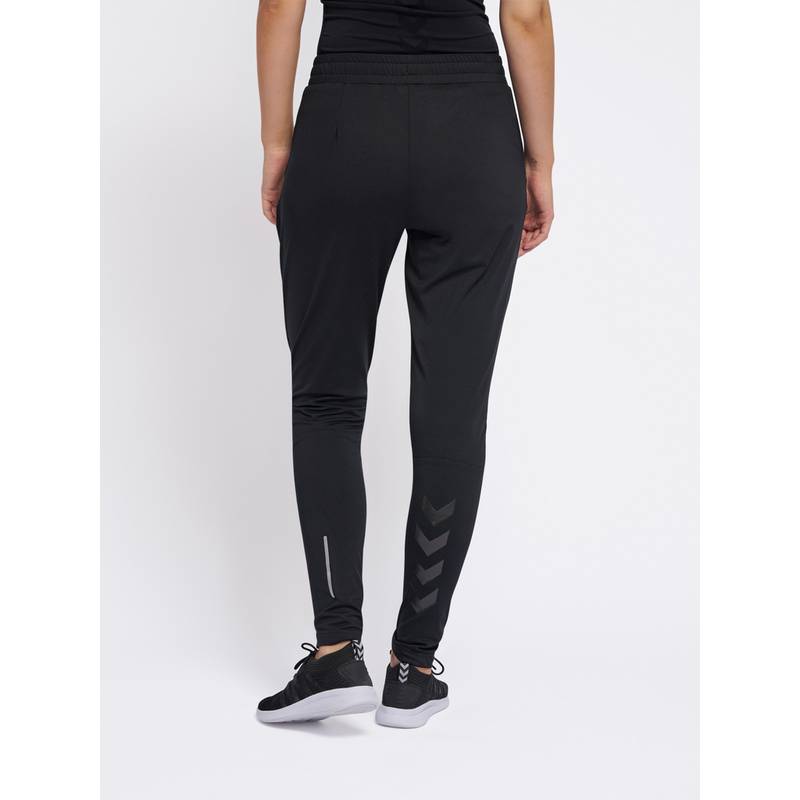 hummel hmlSELBY TAPERED PANTS Funktionshose Damen