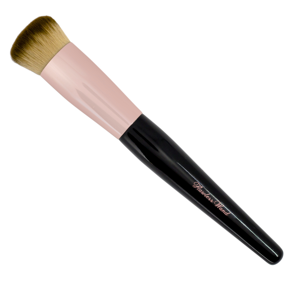 Pretty Vulgar Flawless Wand: Foundation Brush Brosse