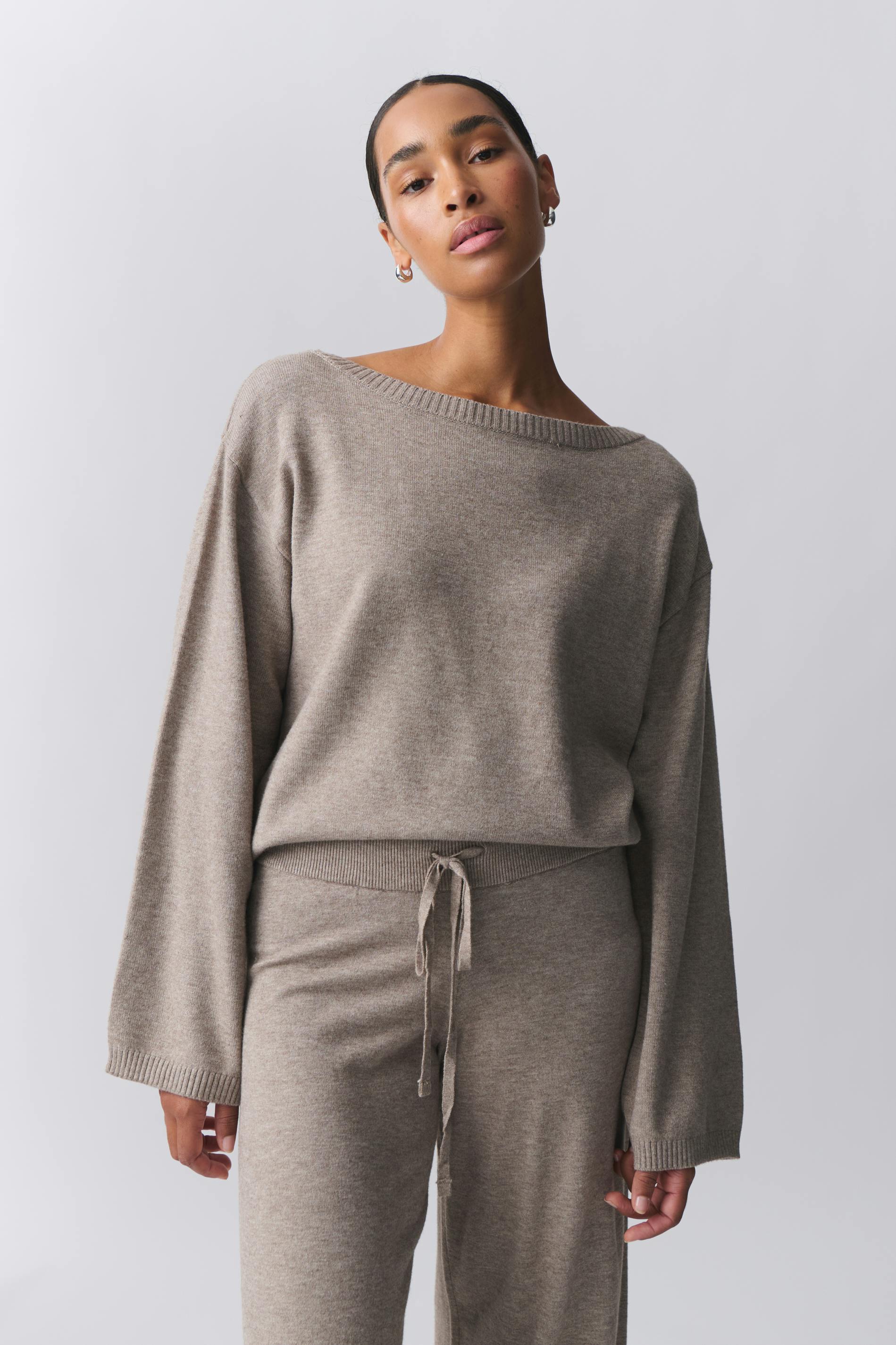 Knitted boatneck top