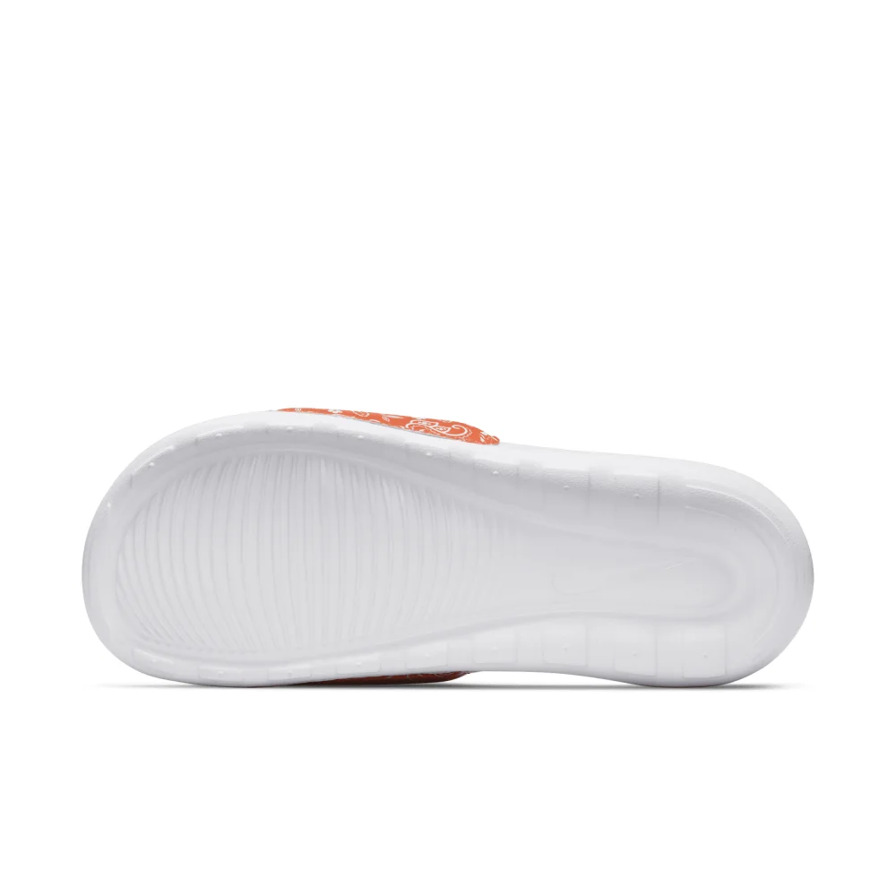 Nike Victori One CN9676-800 / orange