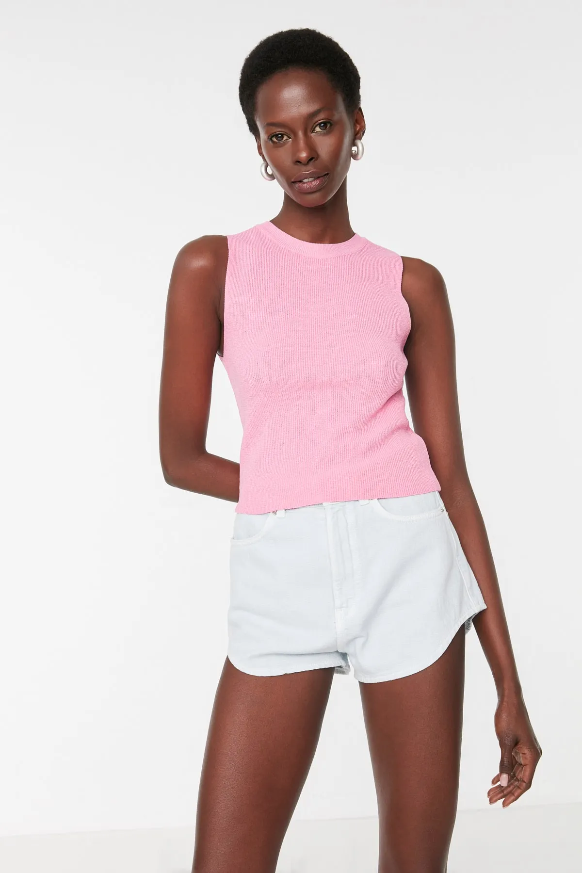 Trendyol Collection  Rosa Strickbluse mit Rundhalsausschnitt
