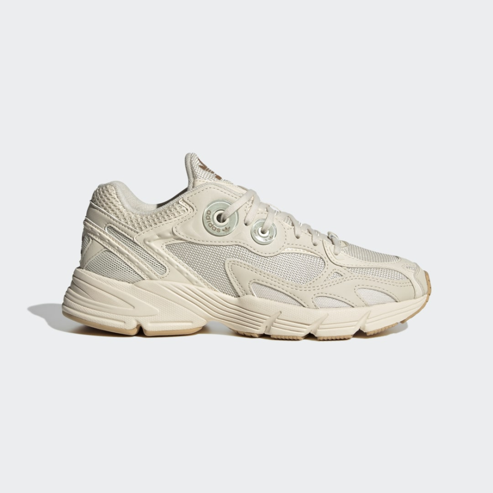 adidas Astir GV9200 / weiss