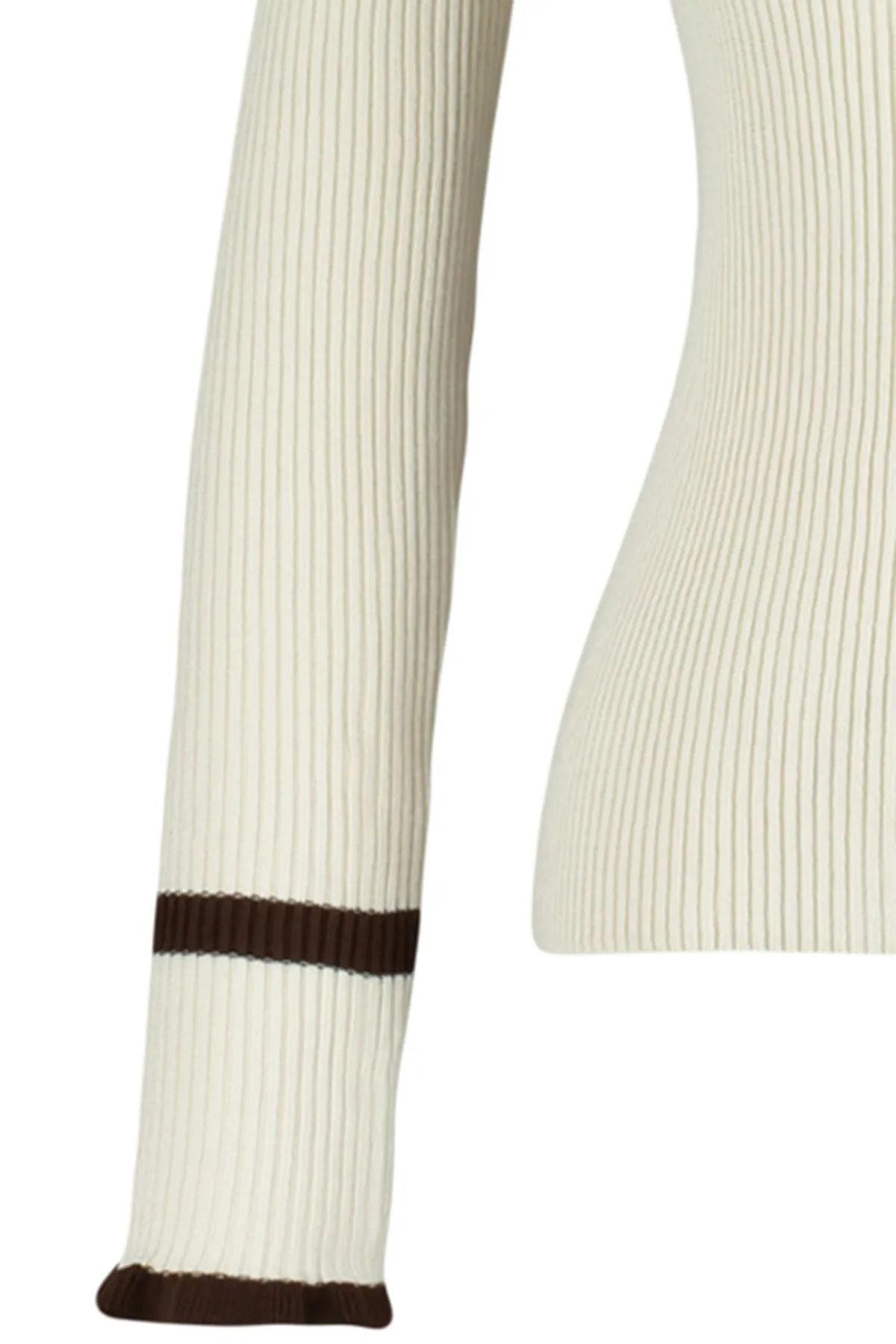Trendyol Collection  Strickpullover mit Blockfarben in Stein TWOAW22KZ1250