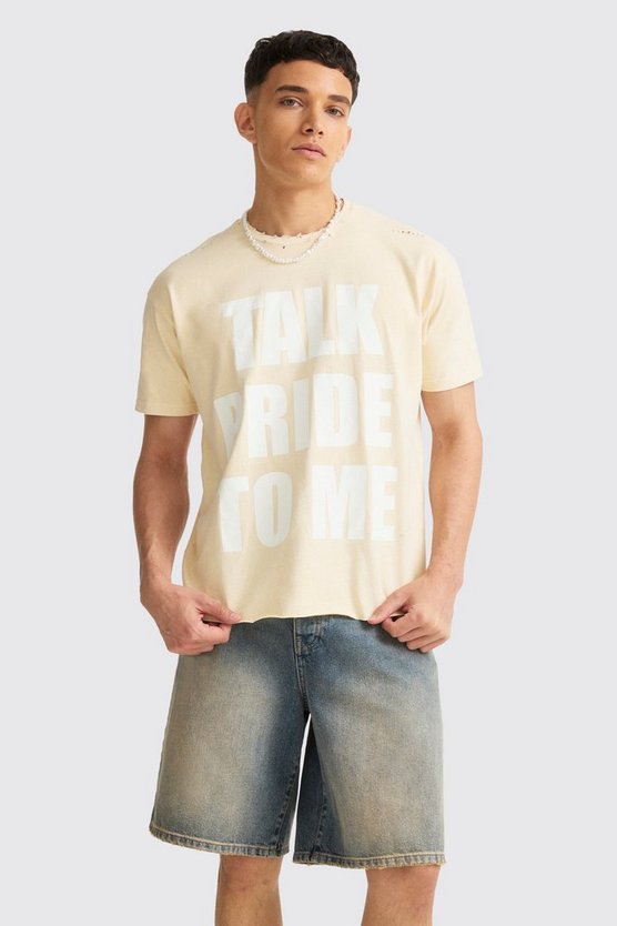 Kastiges zerrissenes Pride T-Shirt