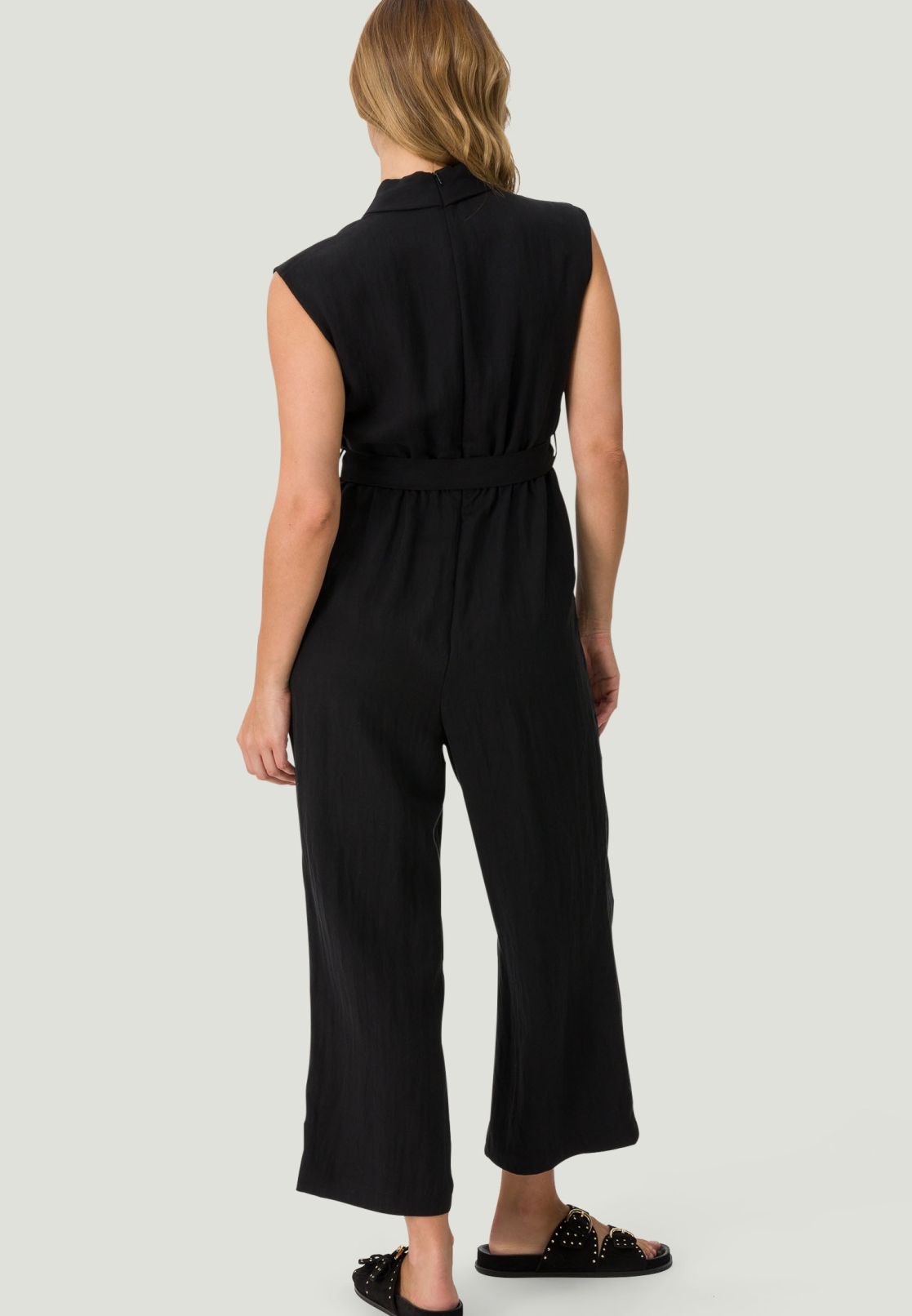 Jumpsuit mit Bindegürtel