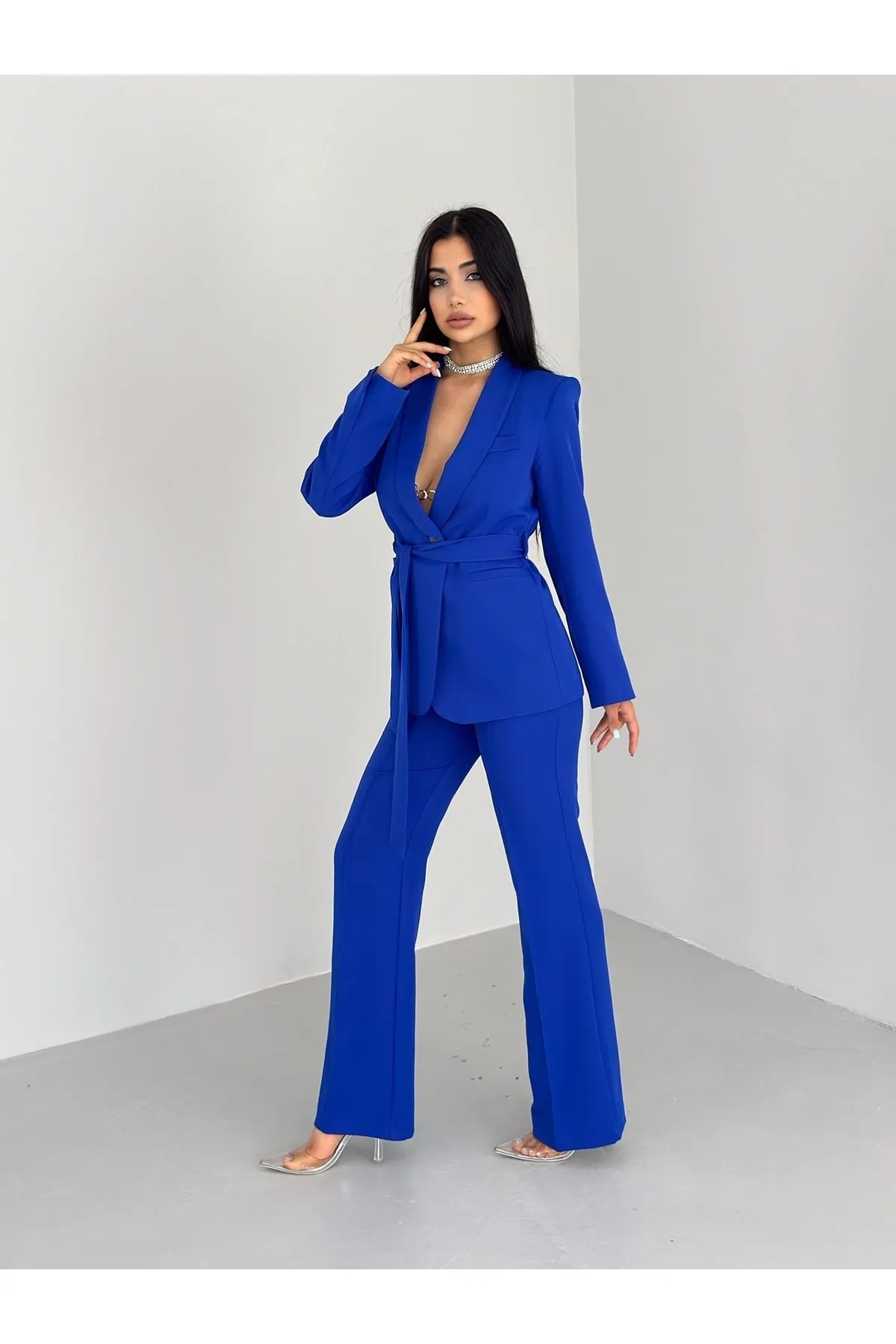 ZF BUTİK  Set aus Jacke und Hose mit Gürtel