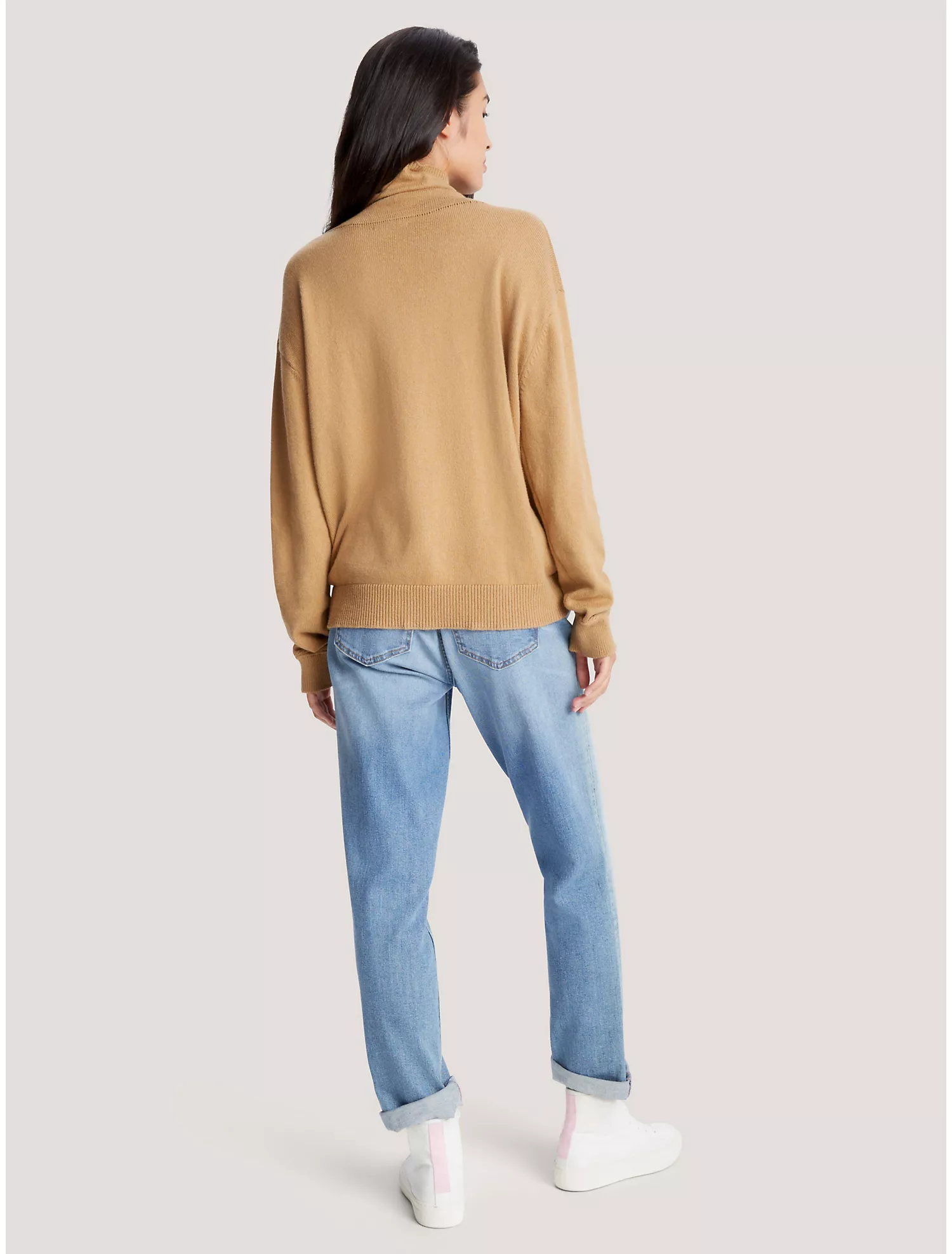 Relaxed Fit Mockneck Sweater