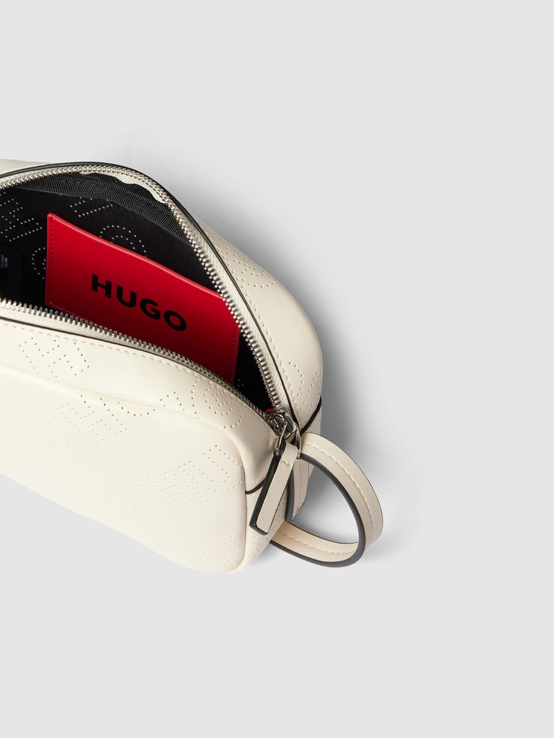Crossbody Bag mit Logo-Muster Modell 'Chris' in offwhite