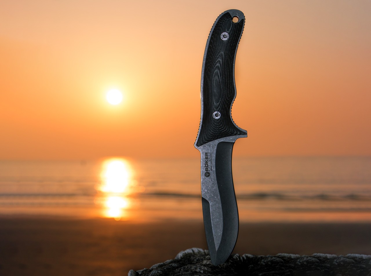 Orca Outdoor Dark