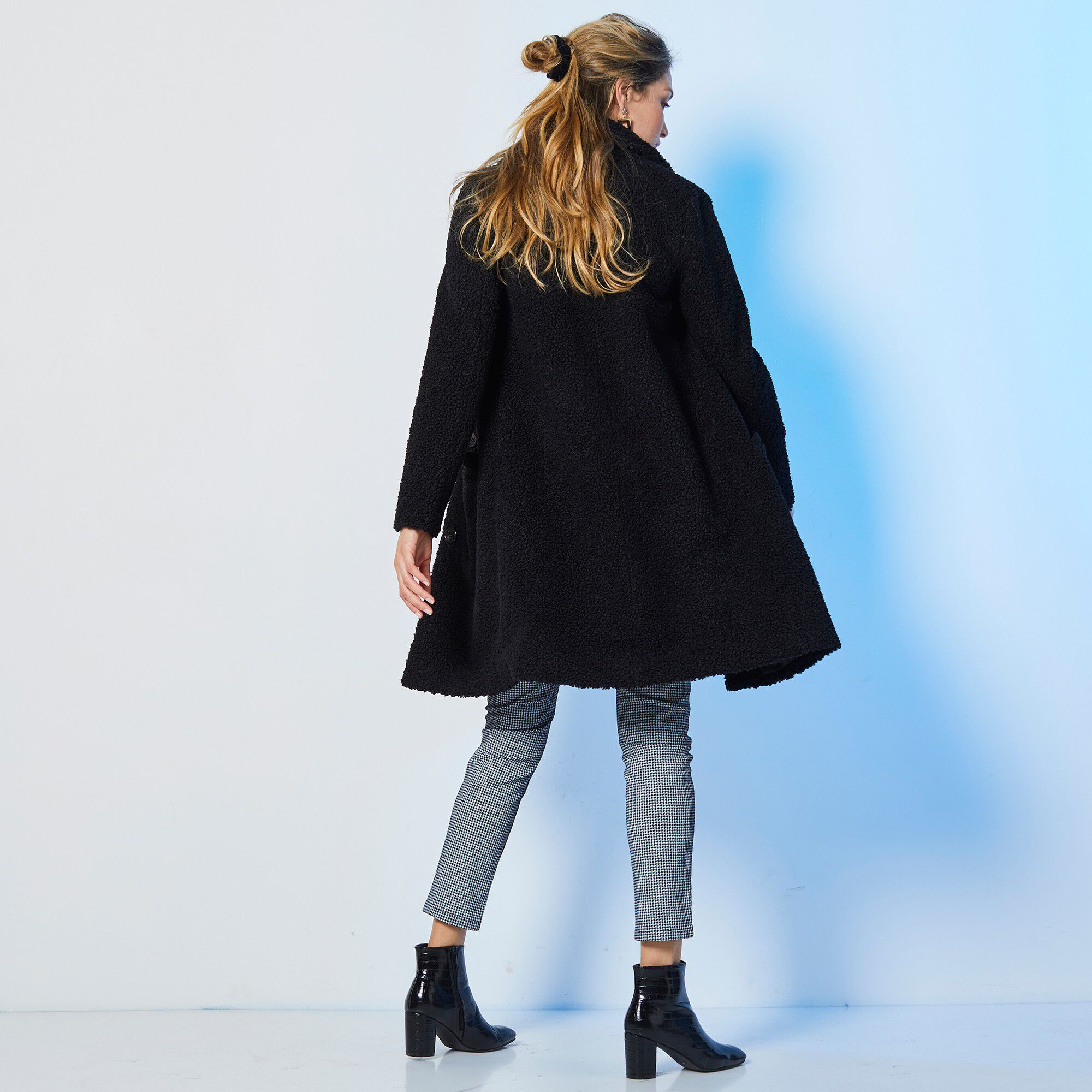 Manteau maille bouclette col tailleur