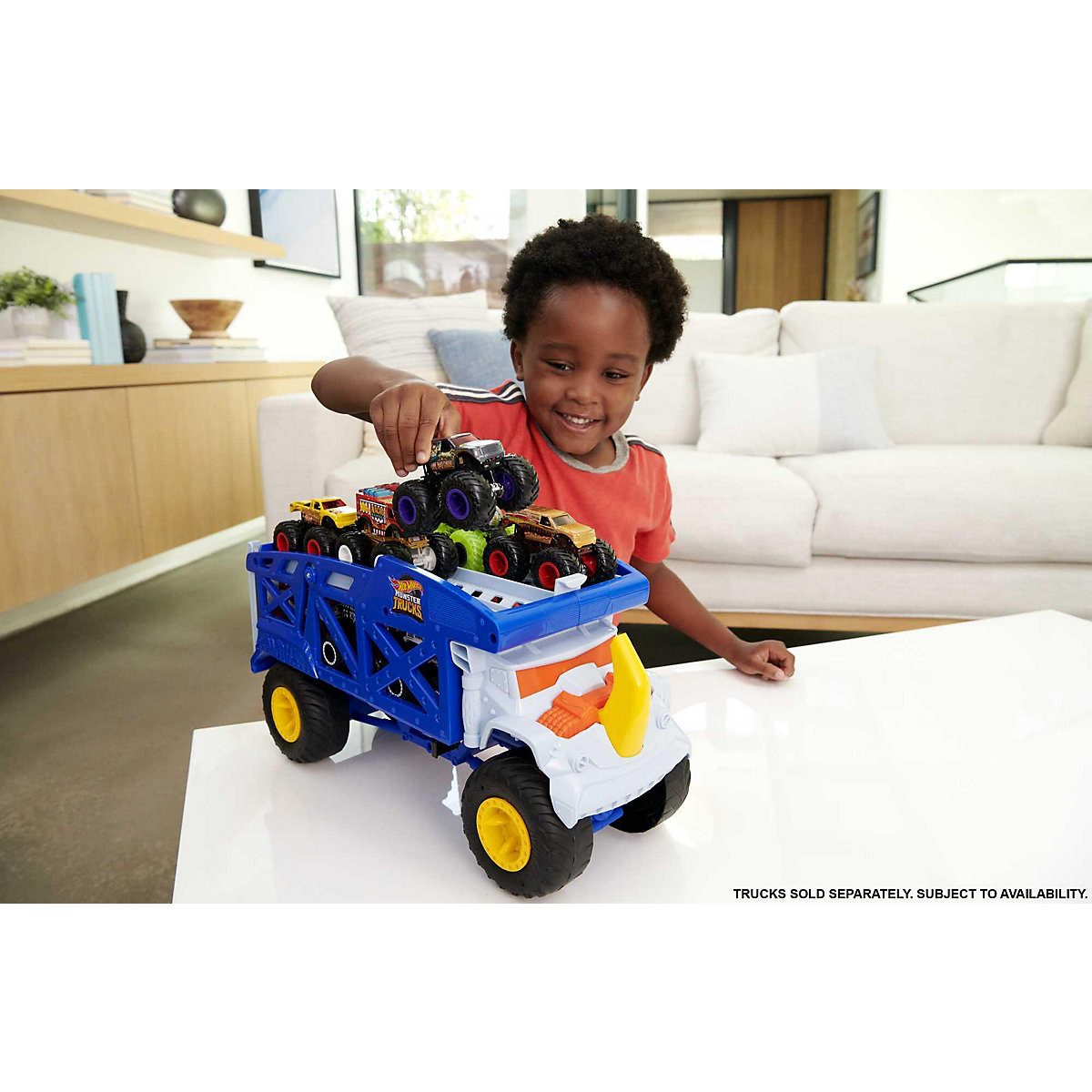 Hot Wheels Monster Trucks Transporter Nashorn, Schlepper, Geschenk für Kinder ab 3 Jahren