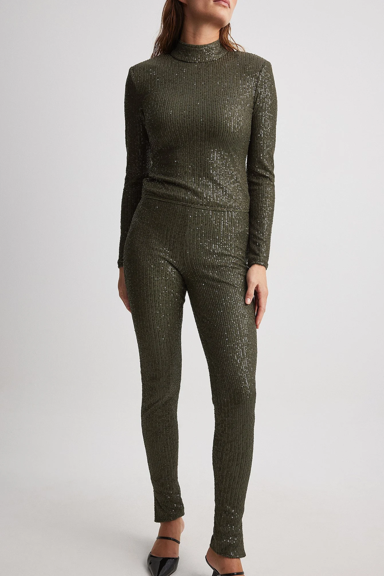 Leggings mit Pailletten und Schlitz