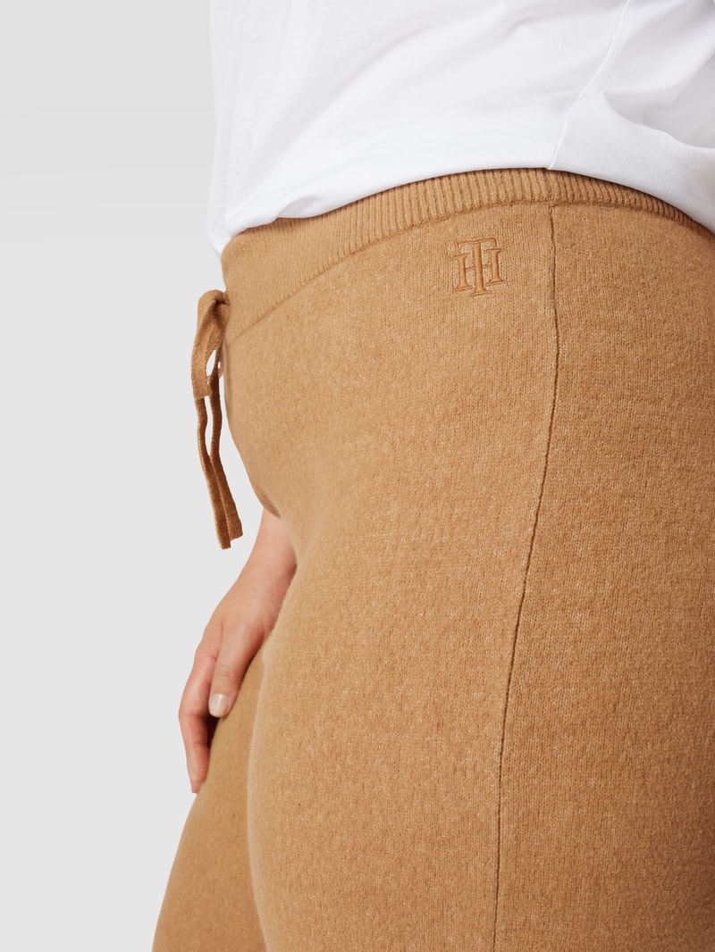 Strickhose mit Stretch-Anteil in beige