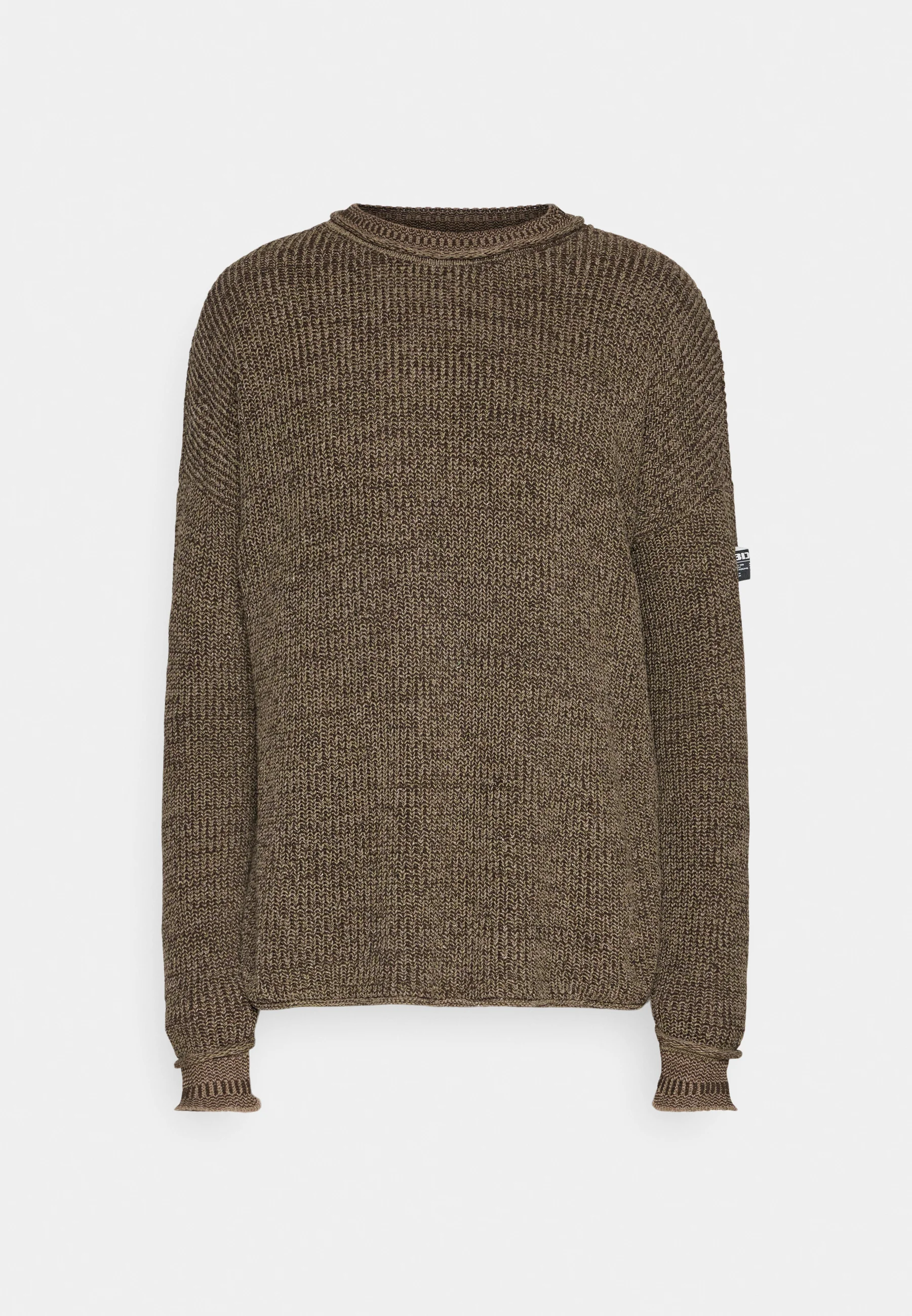 Suéter con cuello redondo trenzado de BDG Urban Outfitters