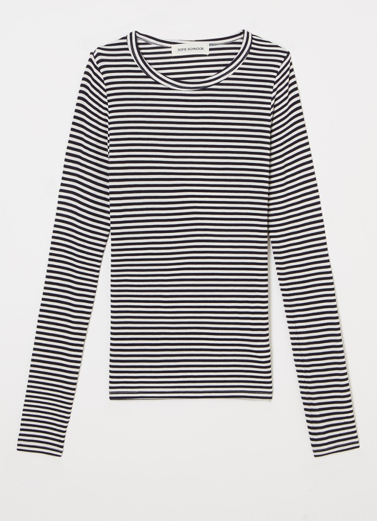 Tricou cu mânecă lungă în dungi și decolteu rotund de la Sofie Schnoor.
