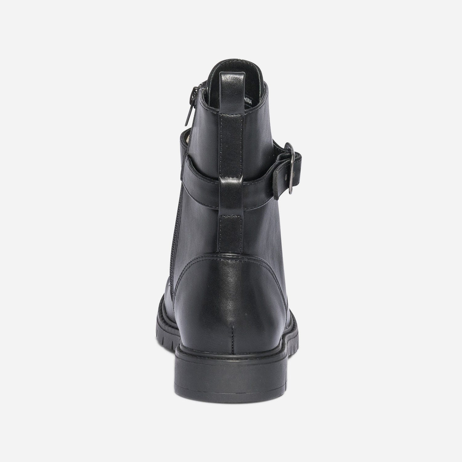 Bottine noire à semelle crantée