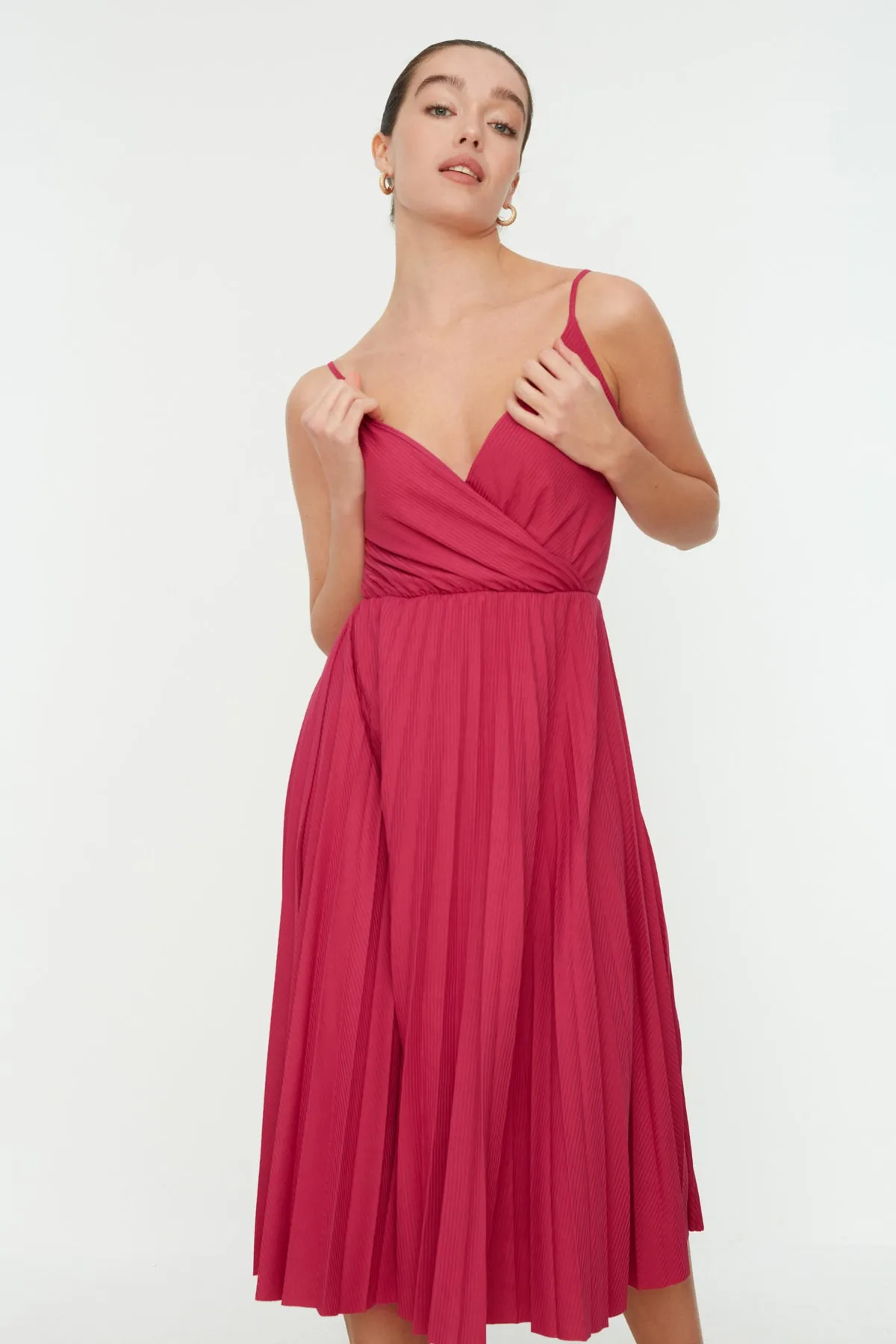 Trendyol Collection  Fuchsiafarbenes Midi-Kleid mit offener Taille/Skater, zweireihig, plissiert, dehnbar, Strickkleid TWOSS20EL2729