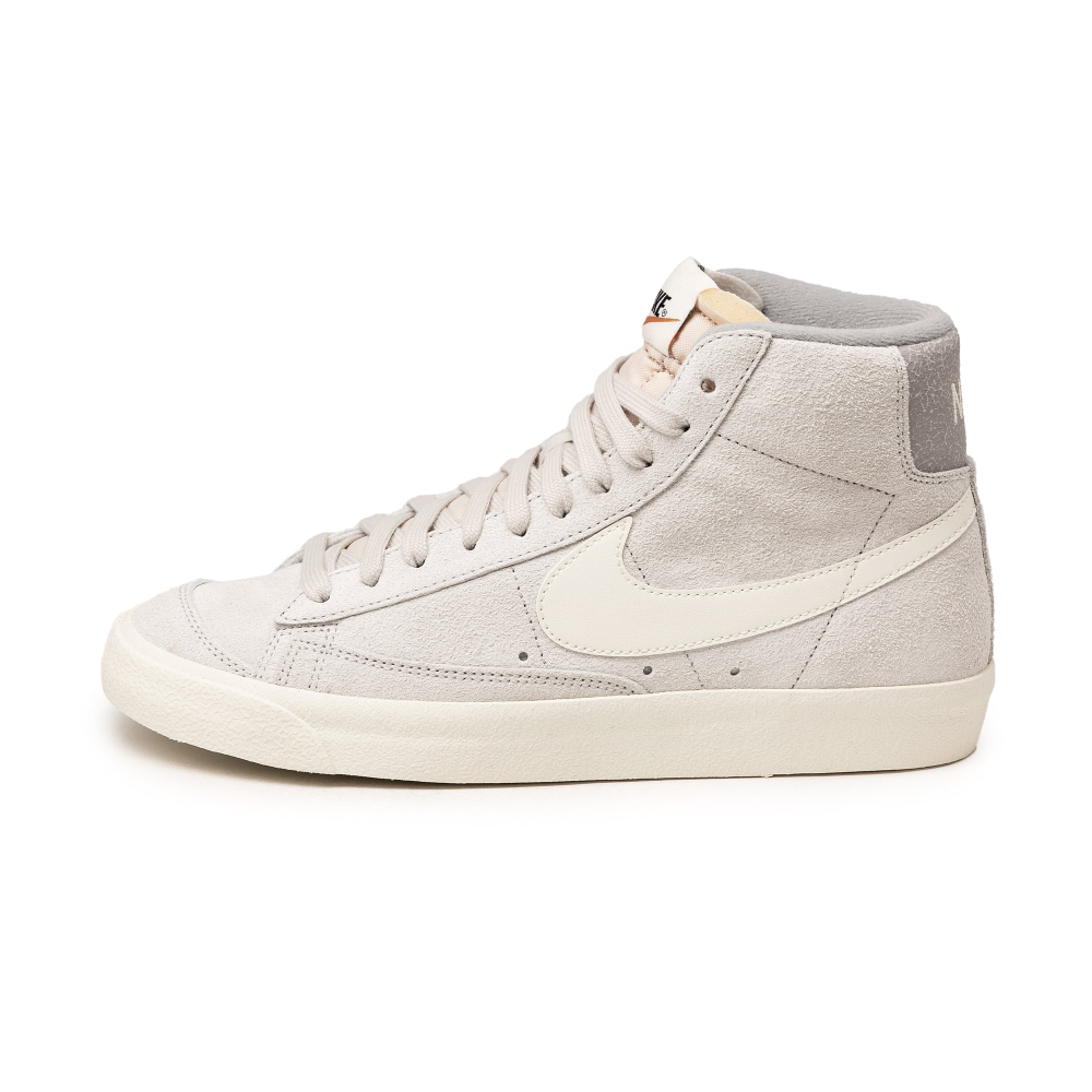 Nike Blazer Mid 77 Premium DM0178-001 / grau