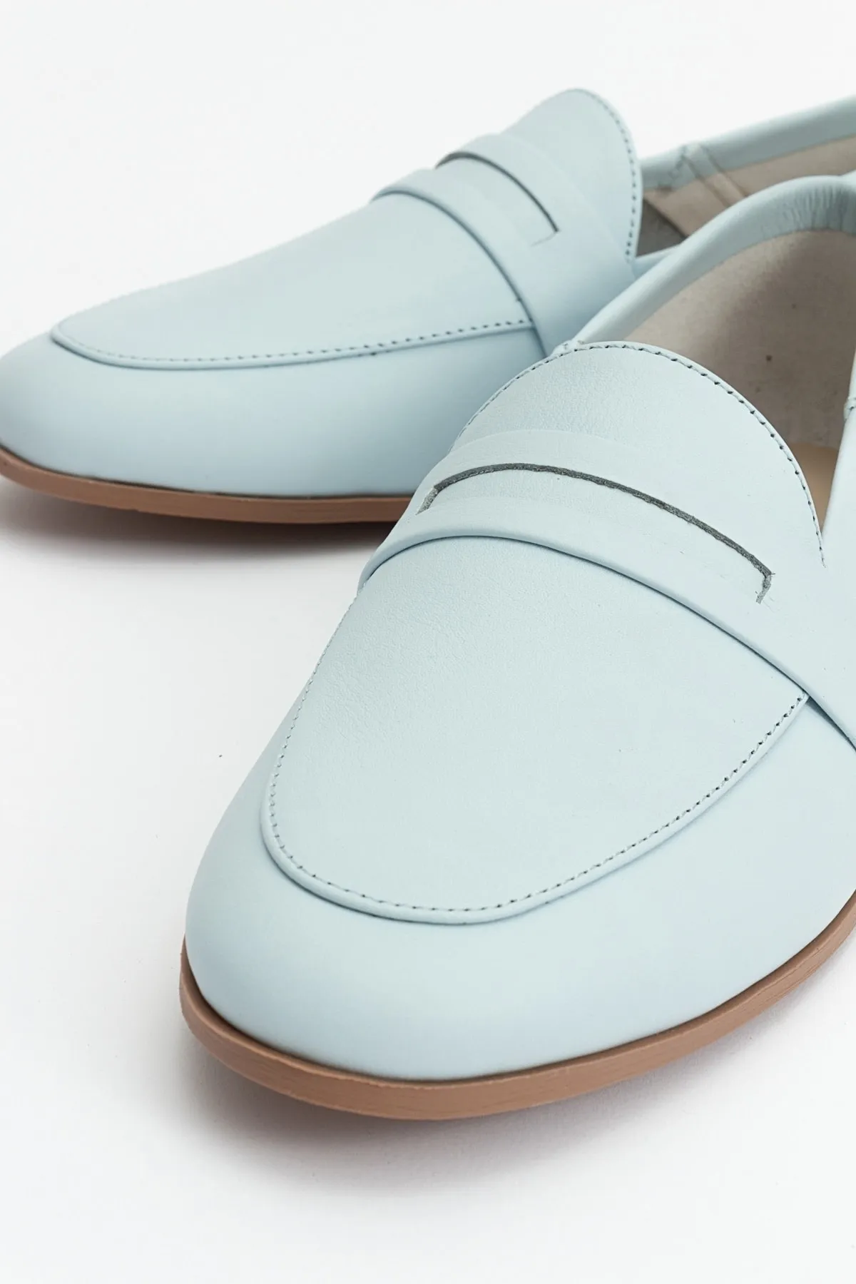 LuviShoes  Babyblaue Ballerinas aus echtem Leder für Damen