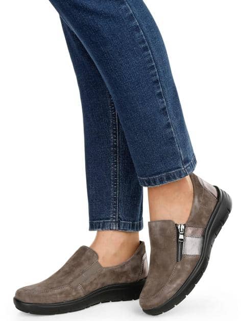 Slipper mit Shock-Absorber