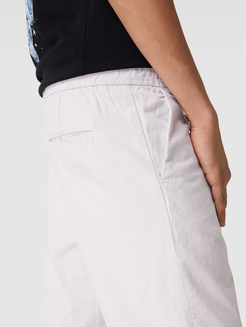 Regular Fit Bermudas mit Tunnelzug Modell 'yarn' in offwhite