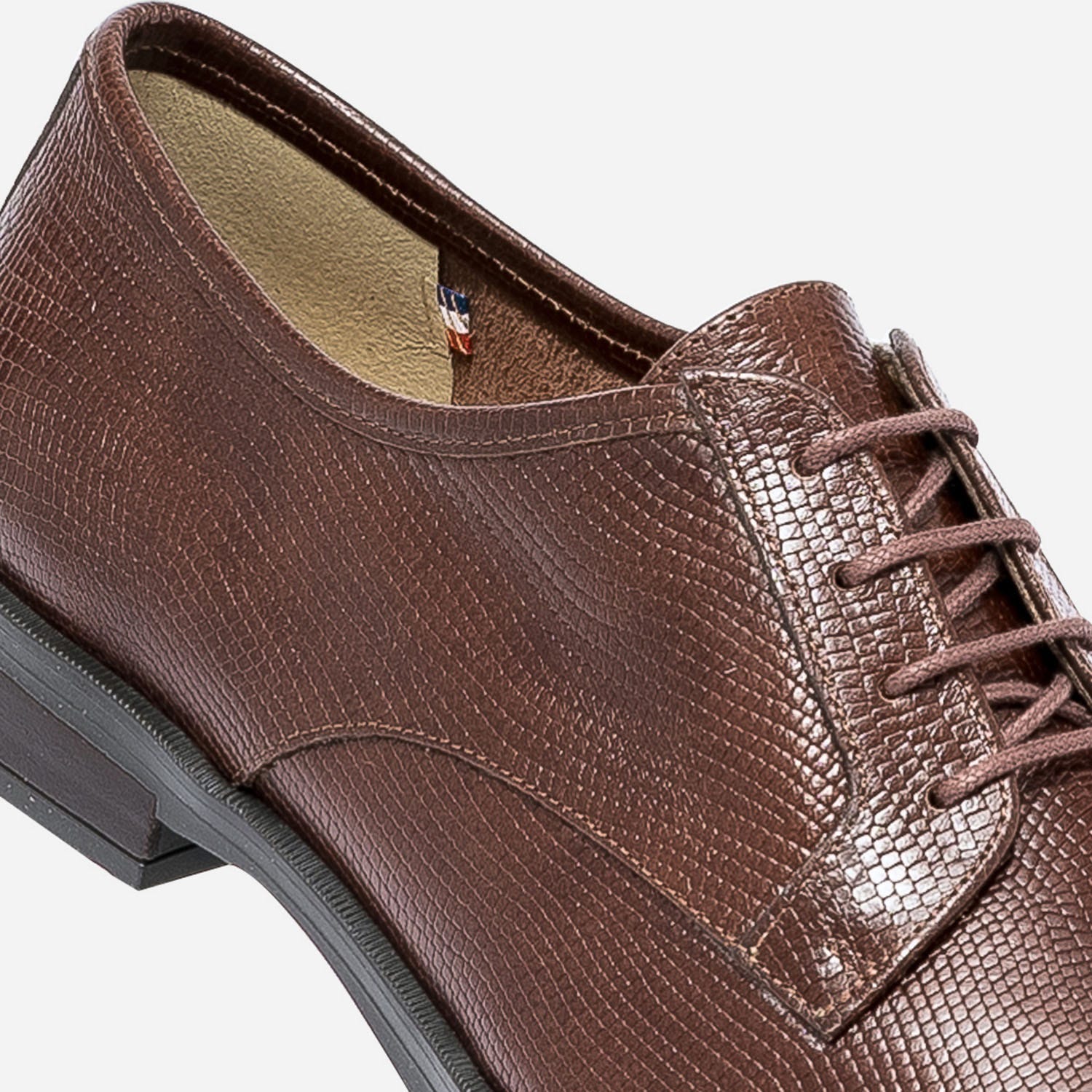 Derby ERAM FLEX cognac en cuir embossé
