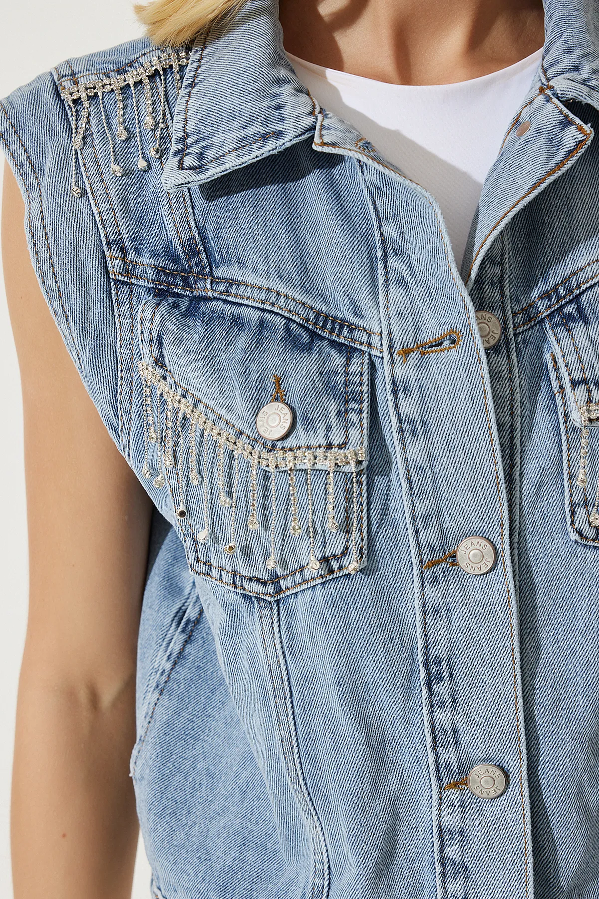 Happiness İstanbul  Blaue stilvolle Ketten-Jeansweste für Damen RV00180