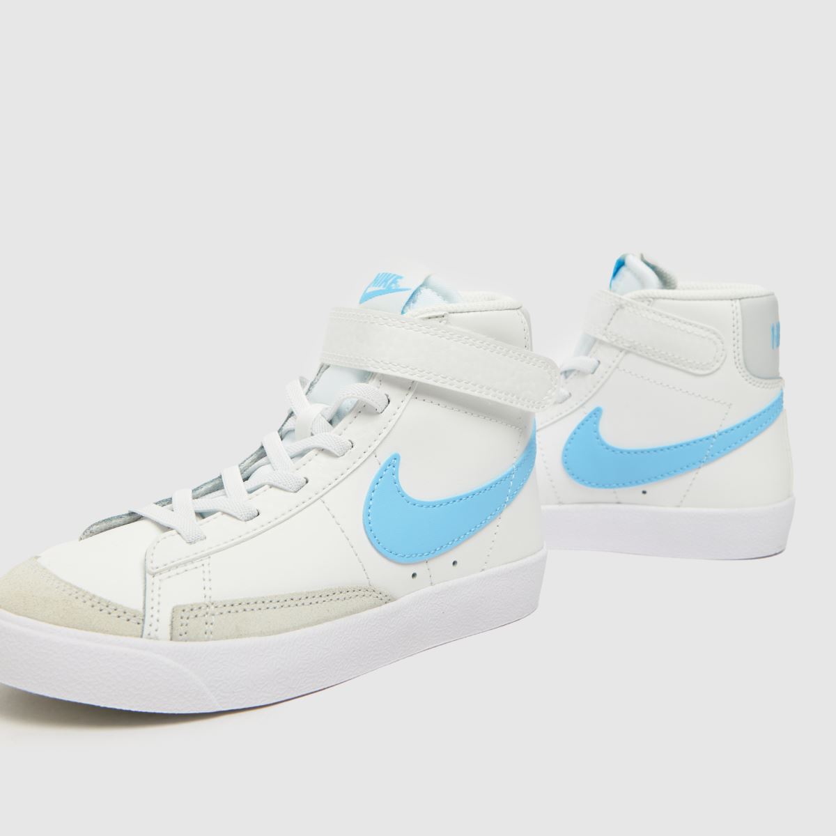 Nike vita & blå blazer mid 77 pojkar junior träningsskor