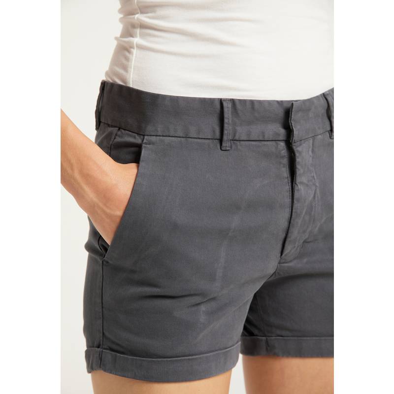 DreiMaster Shorts Damen