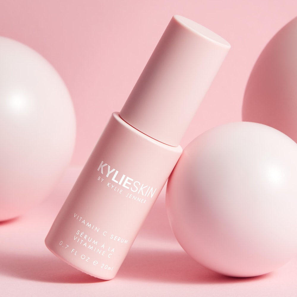 kylie by kylie jenner Sérum à la vitamine C Sérum