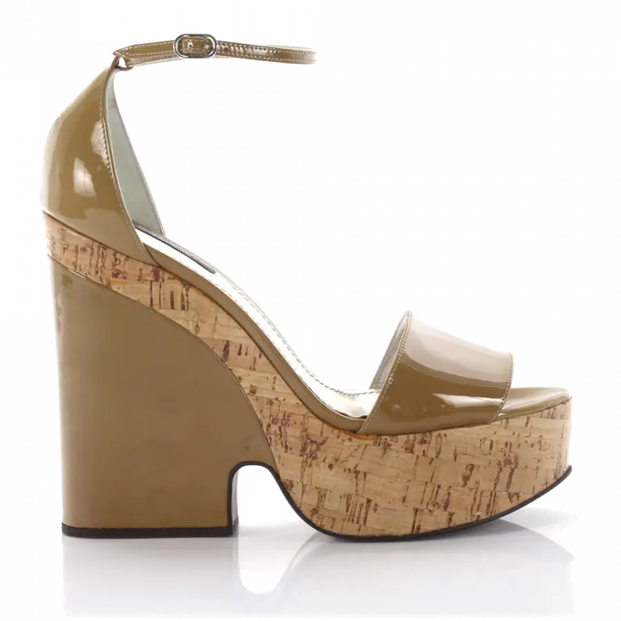 Dolce & Gabbana - Plateausandalen Kalbsleder Lackleder beige - beige