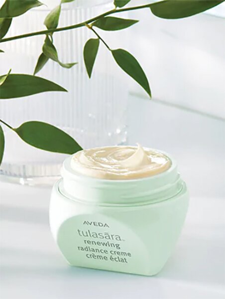 AVEDA Tulasara Renewing Radiance Creme Tagescreme