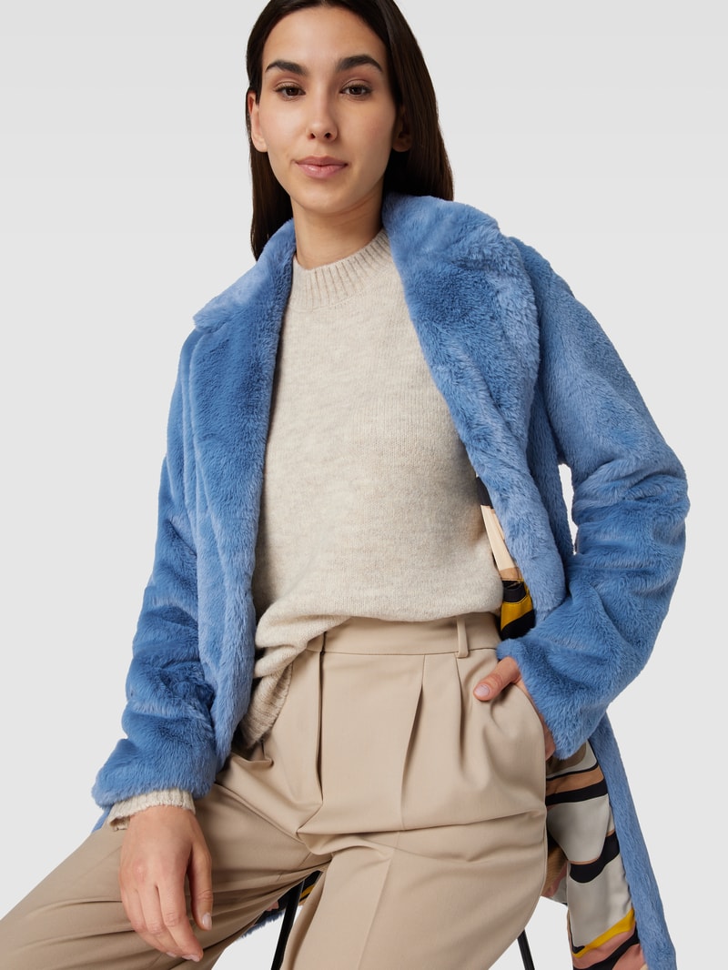 Mantel aus Teddyfell in rauchblau