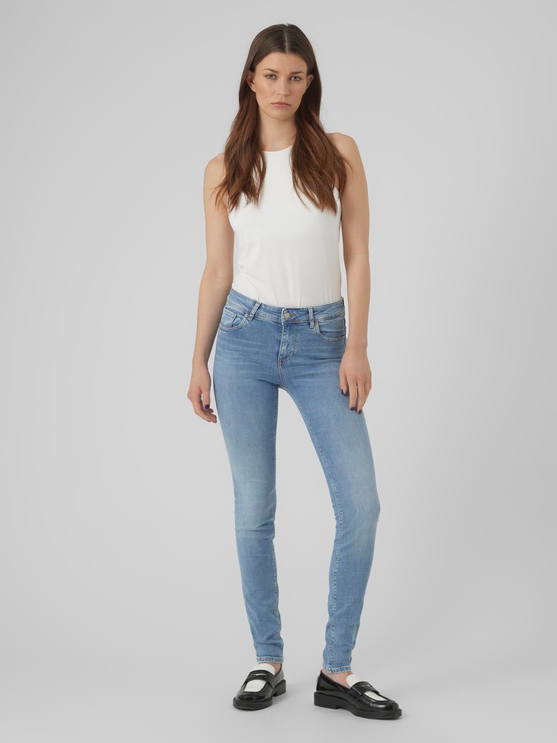 VMLUX Mid Rise Slim Fit Jeans