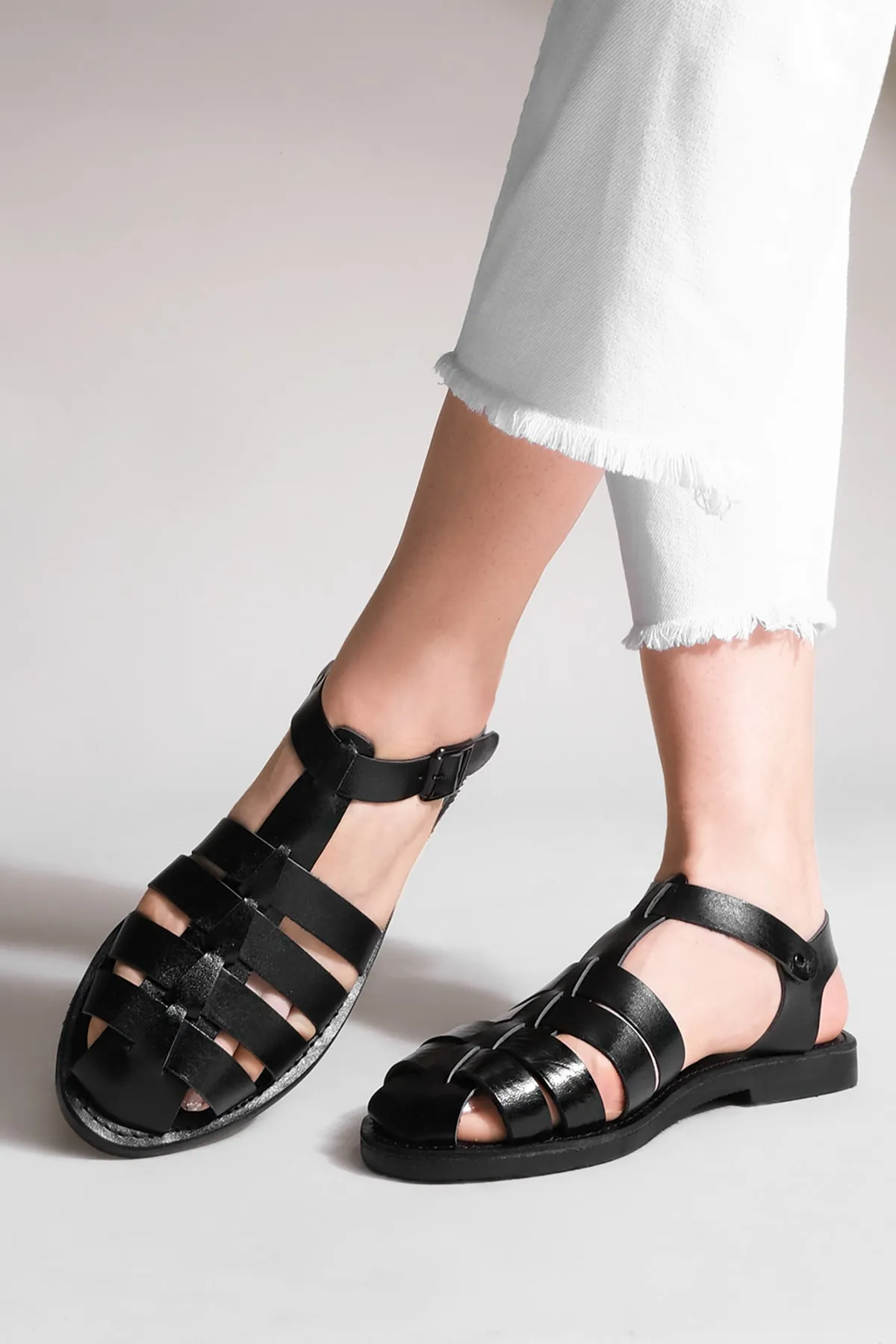 Marjin  Damen-Sandalen aus echtem Leder, leichte Eva-Sohle, dickes Band, Alltagssandalen, Bangin, schwarz
