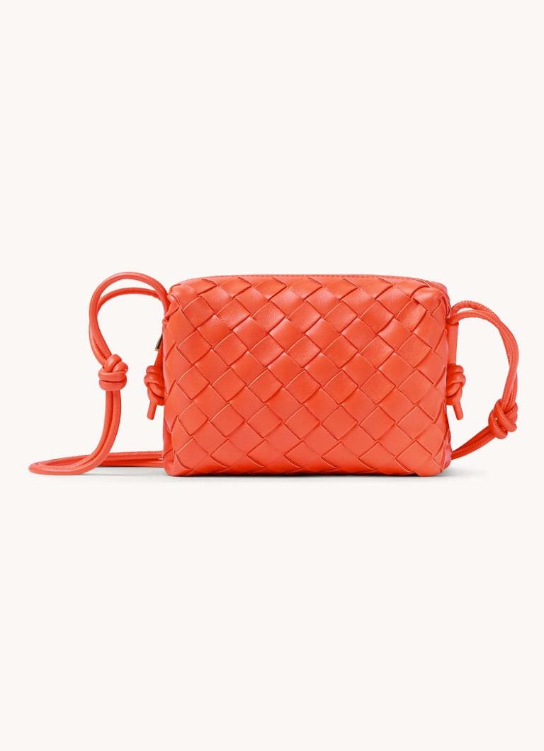 Bottega Veneta Mini Loop -kameralaukku lampaannahasta