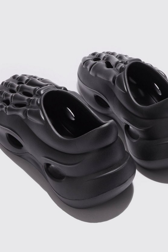 Perforierte Laufschuhe