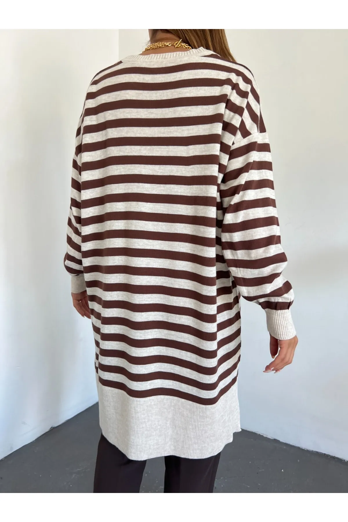 Modamorfo  Rundhals-Hijab-Tunika aus lockerem Strick