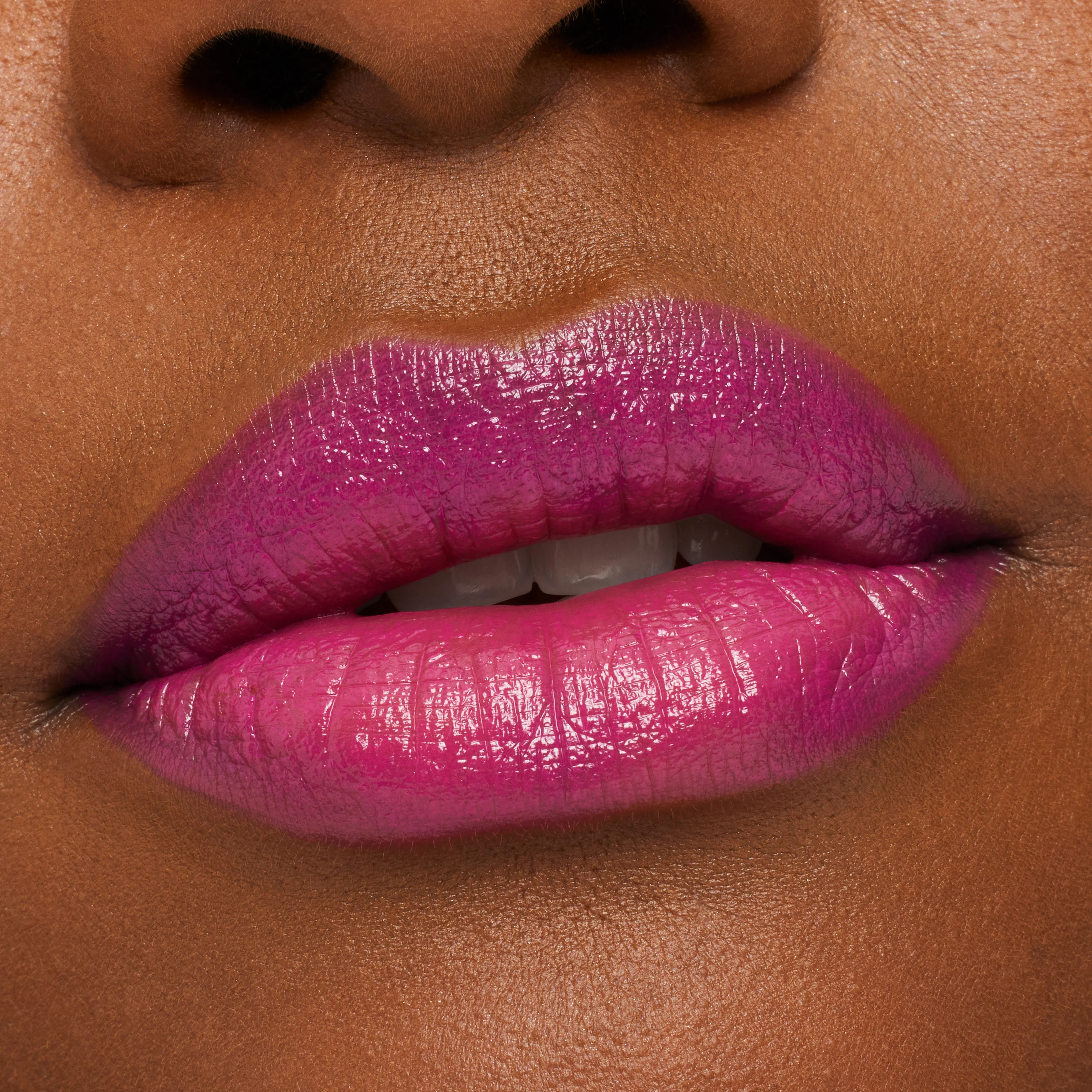 „Rossetti M·A·CXIMAL SLEEK SATIN“ LŪPŲ DAŽAI – „Rossetto“