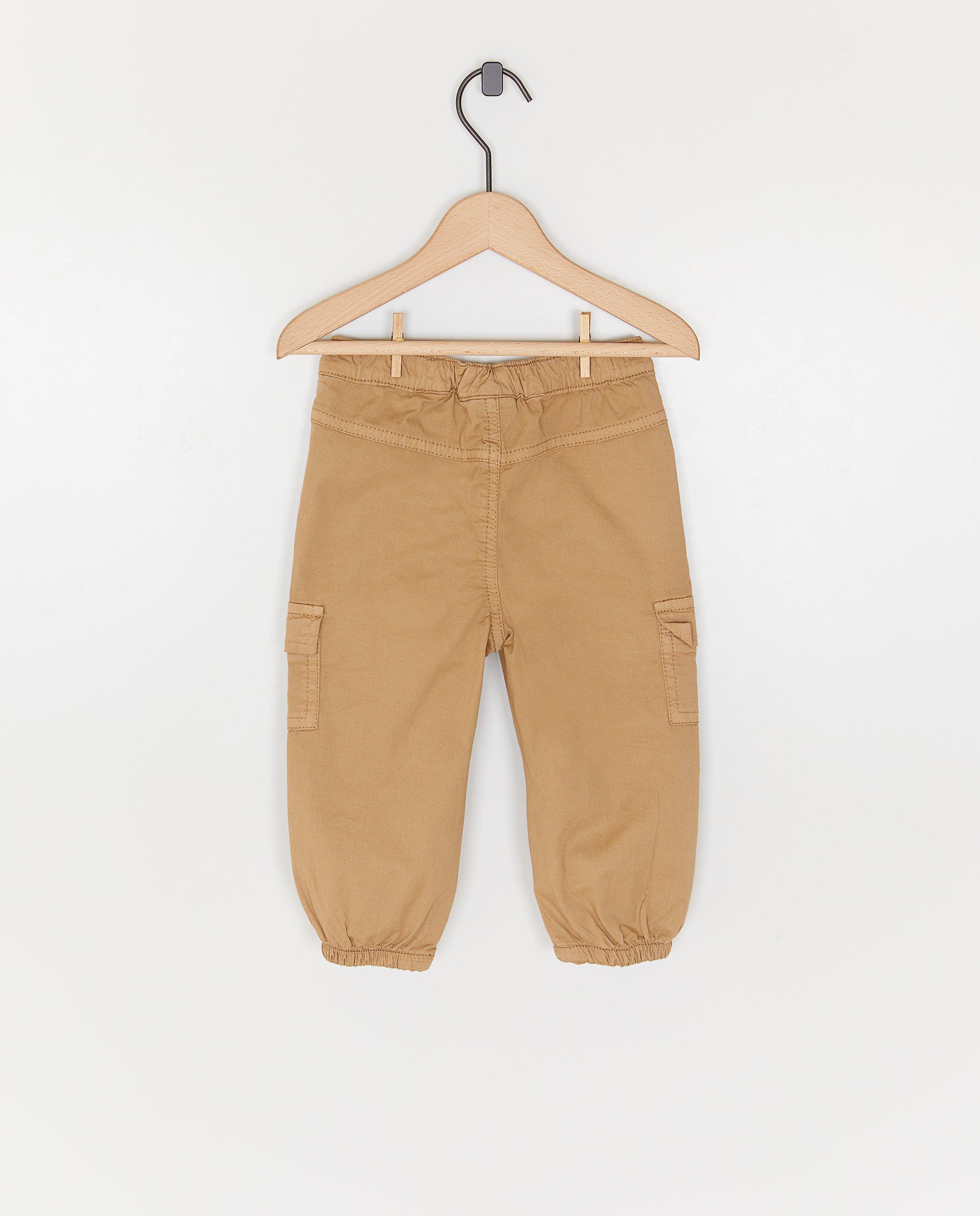 Pantaloni Minymo Brown cu buzunare laterale maro